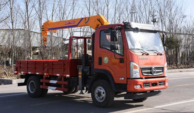點(diǎn)擊查看詳細信息<br>標題：3.2噸大運隨車(chē)吊 閱讀次數：1965