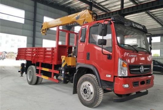 點(diǎn)擊查看詳細信息<br>標題：5噸大運隨車(chē)吊 閱讀次數：2112