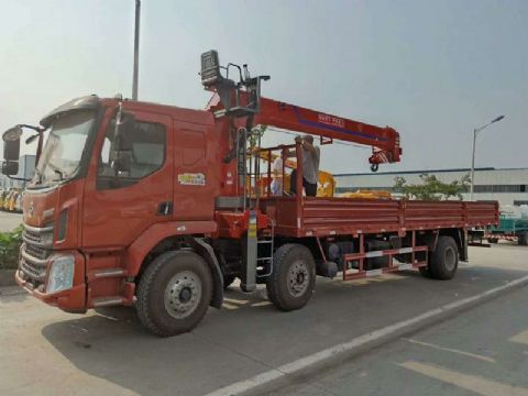 點(diǎn)擊查看詳細信息<br>標題：柳汽前四后四隨車(chē)吊 閱讀次數：1953