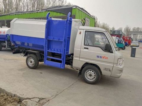 點(diǎn)擊查看詳細信息<br>標題：3.5方汽油版福田馭菱垃圾車(chē) 閱讀次數：3221